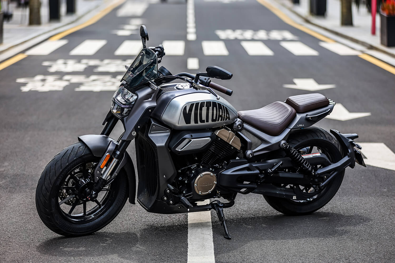 产品素材 - VICTORIA MOTORRAD