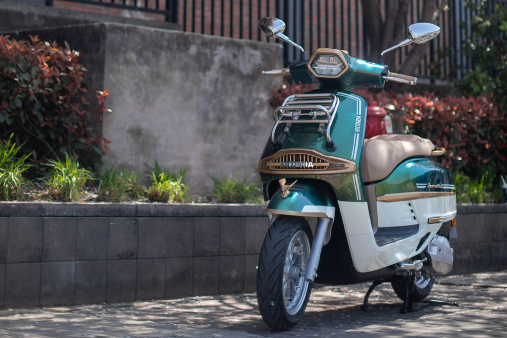 Seventies 150i - VICTORIA MOTORRAD